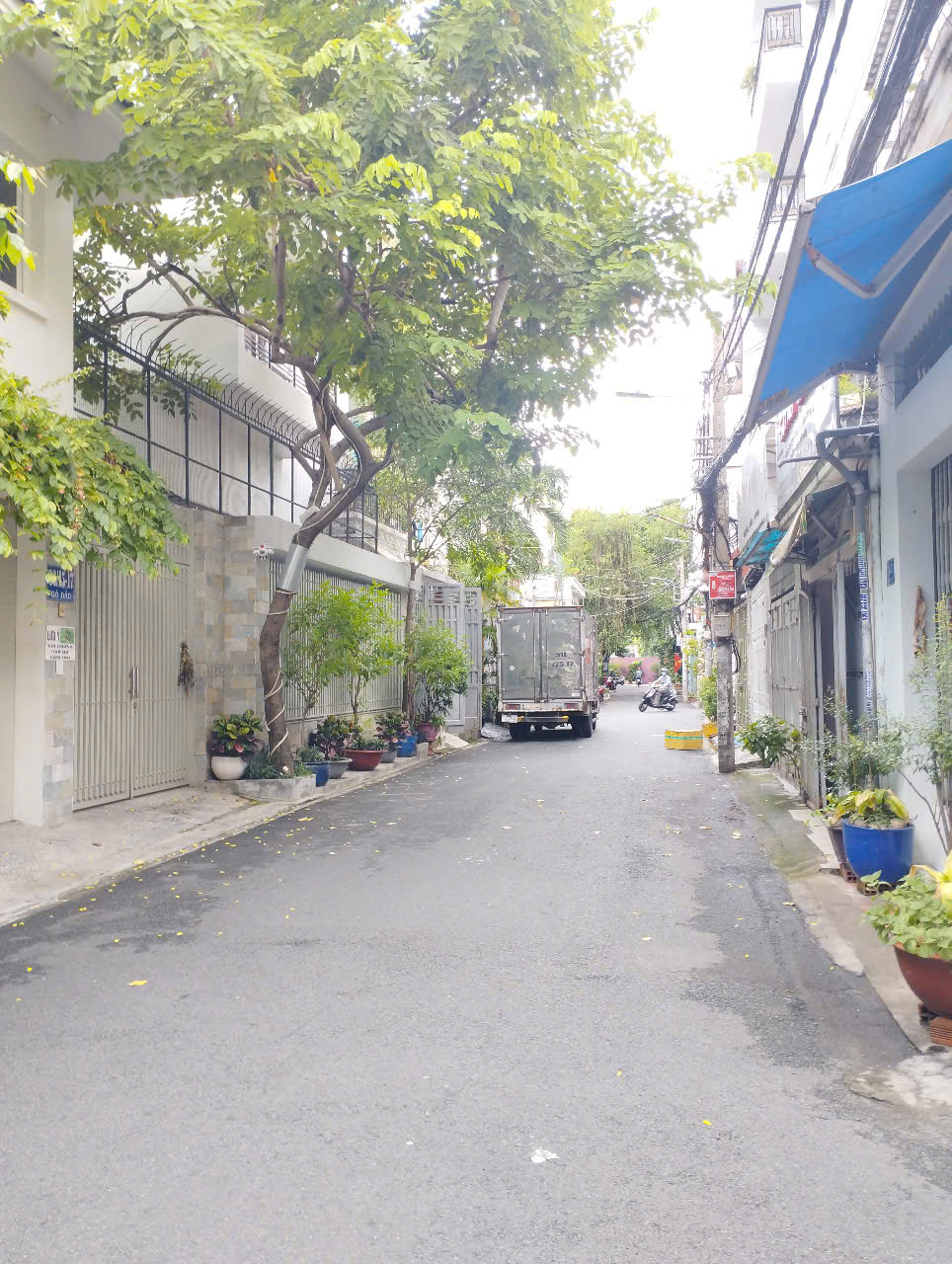 Bán nhà Hòa Bình - 42m2 - 4 tầng BTCT mới - view HXH Đầm Sen - Ảnh chính